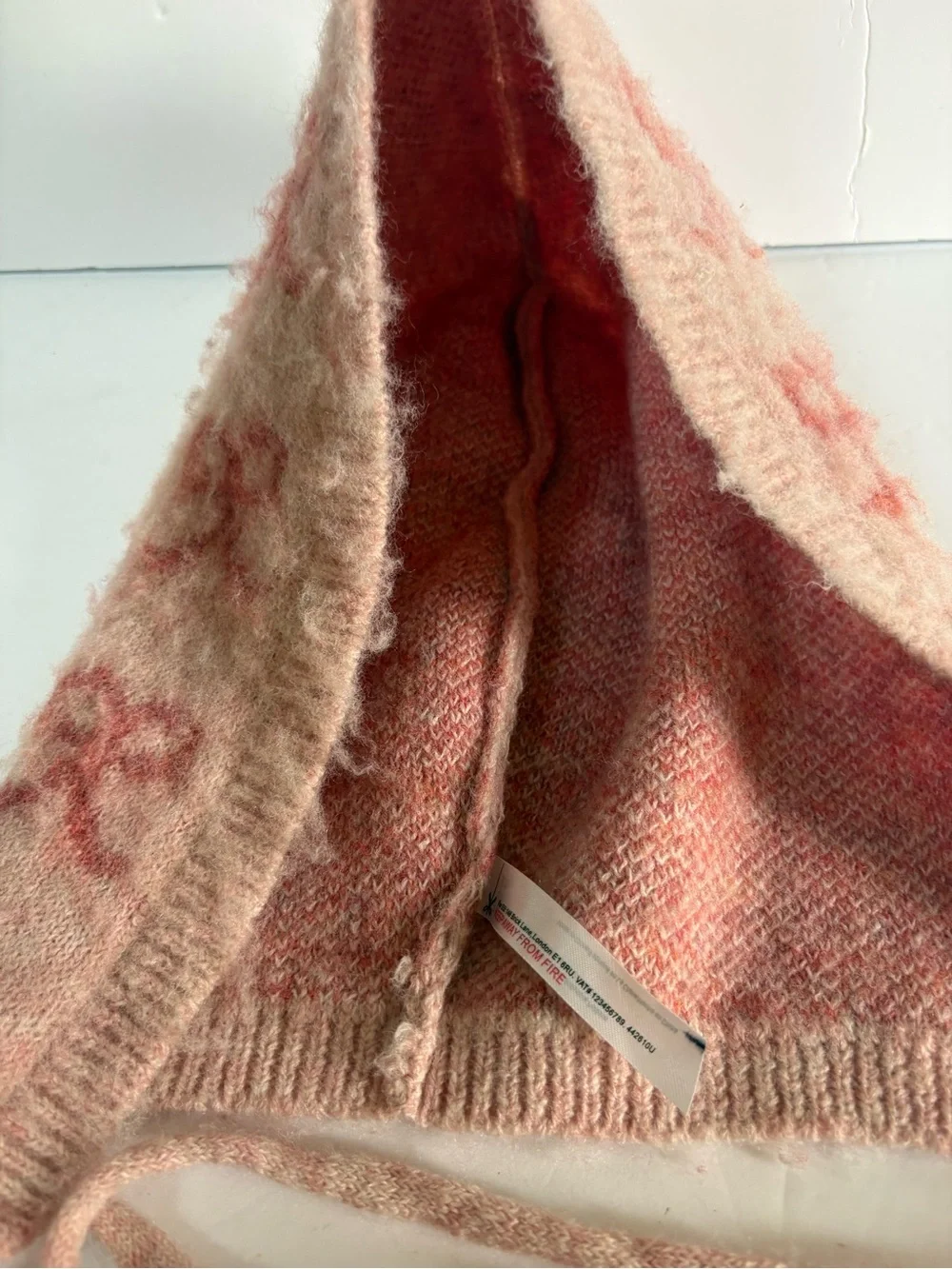 NWOT Urban Outfitters Bow Knit Hood
